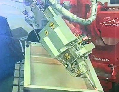 瑞弘設備展示  -  AMADA 光纖雷射熔接機 